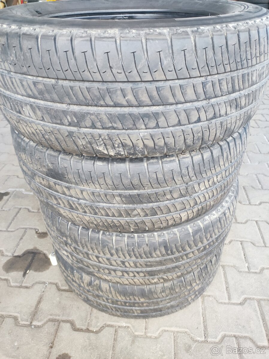 235/65 R16C 115/113r Michelin agilis - 5
