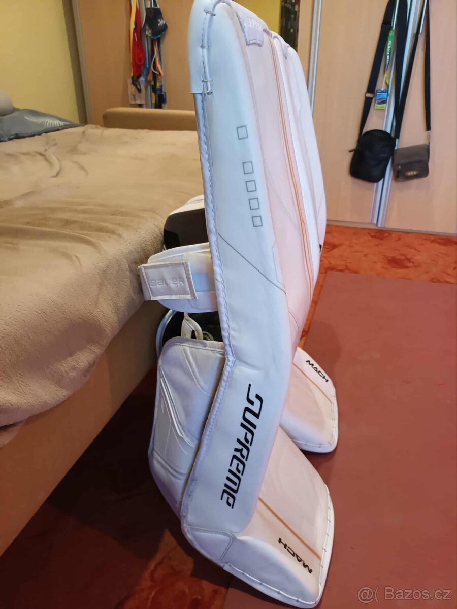 Brankářské betony BAUER SUPREME MACH, sr. M, (34+1), TOP - 5