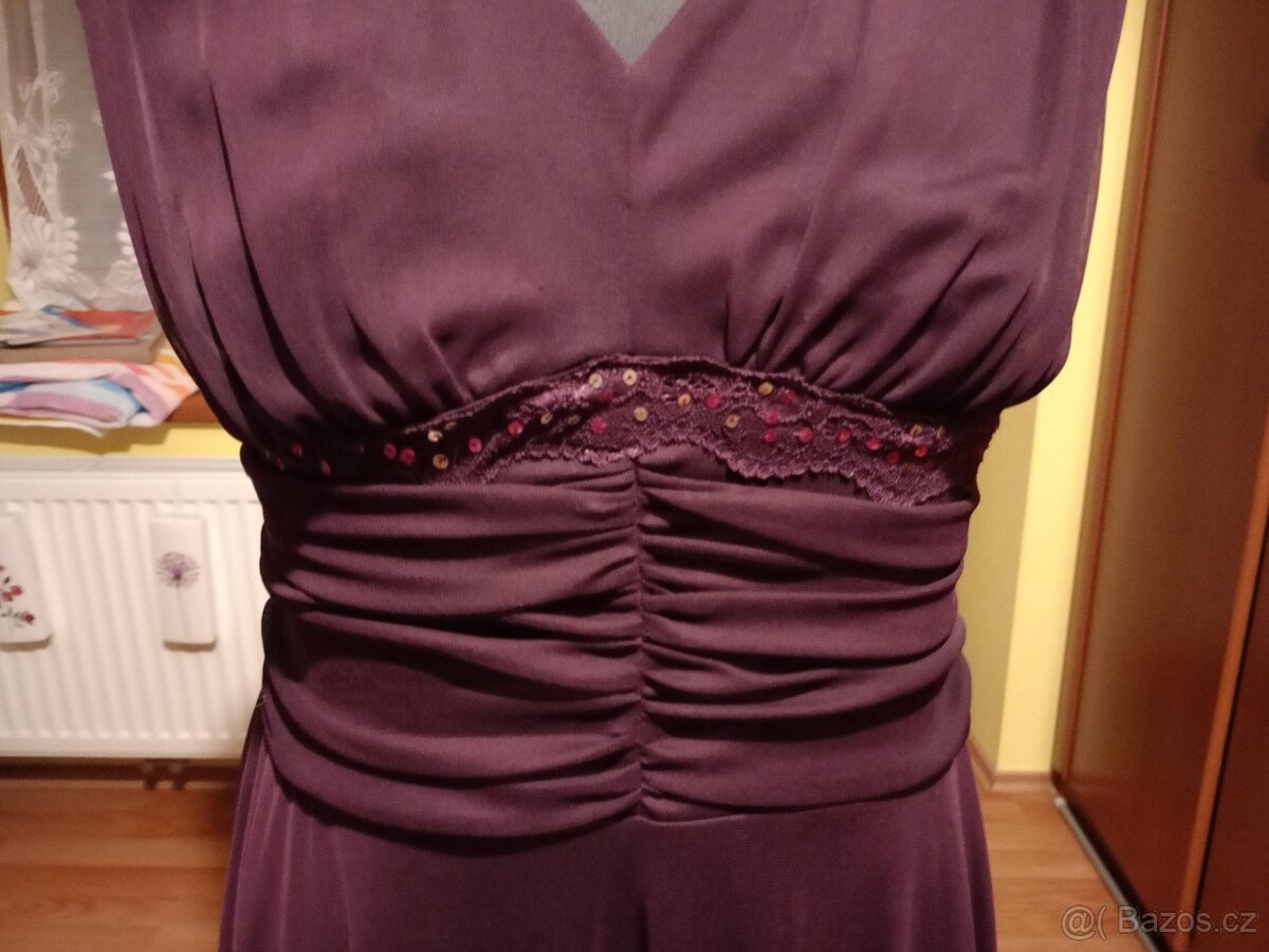 Prodám hezké společenské šaty - 5