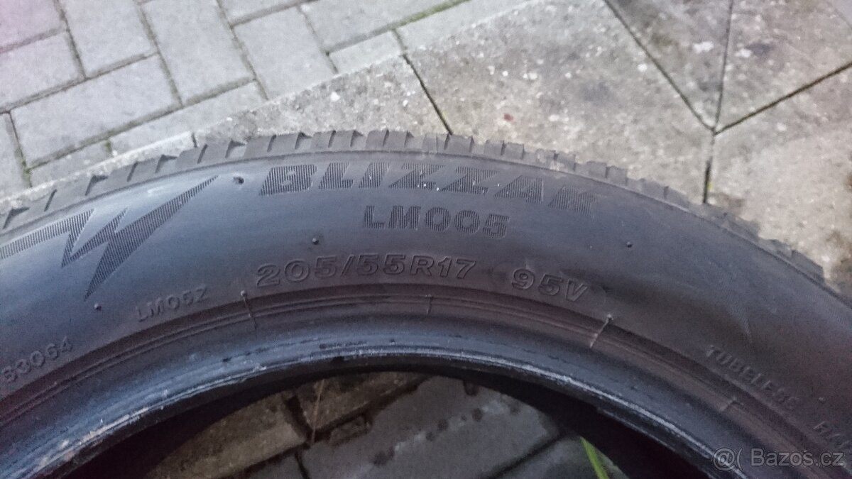205 55 17 Bridgestone blizzak lm 005 pár - 5