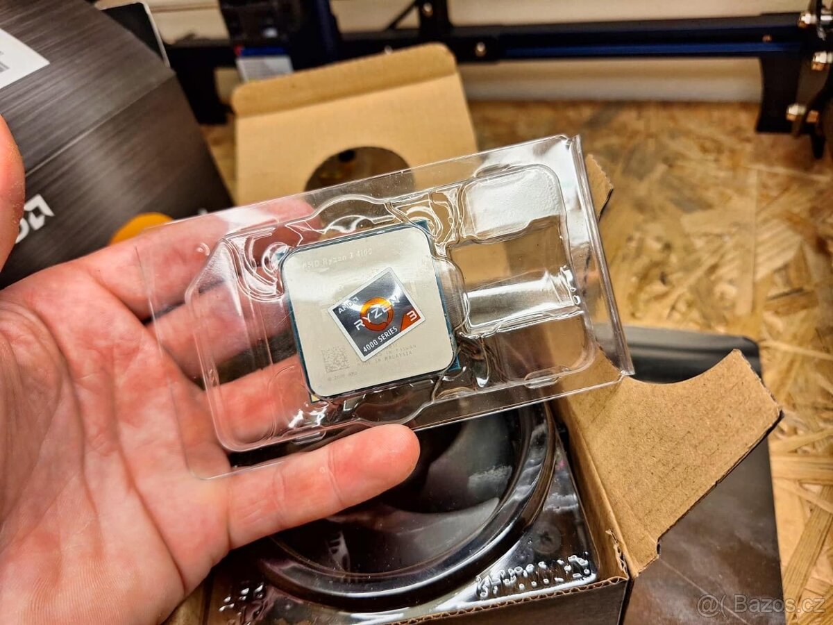 AMD Ryzen 3 4100 + originální chladič - 5