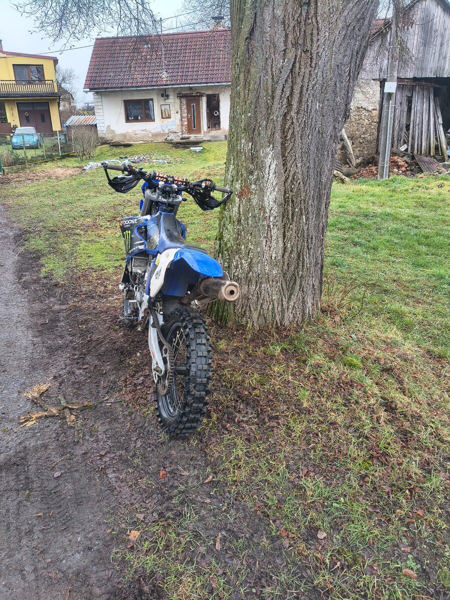 Yamaha WR 400 - 5
