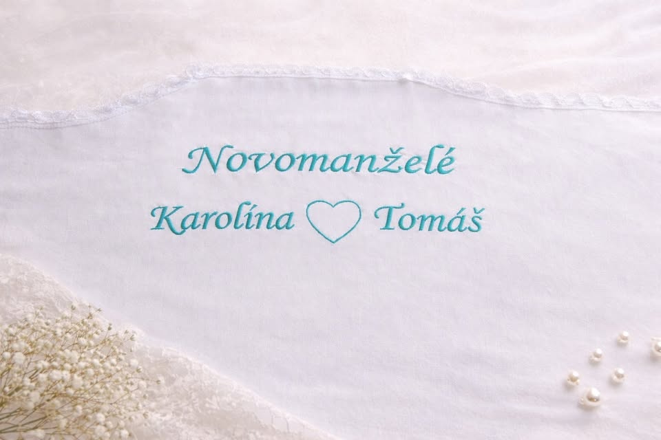 Vyšívaný svatební bryndák - 5