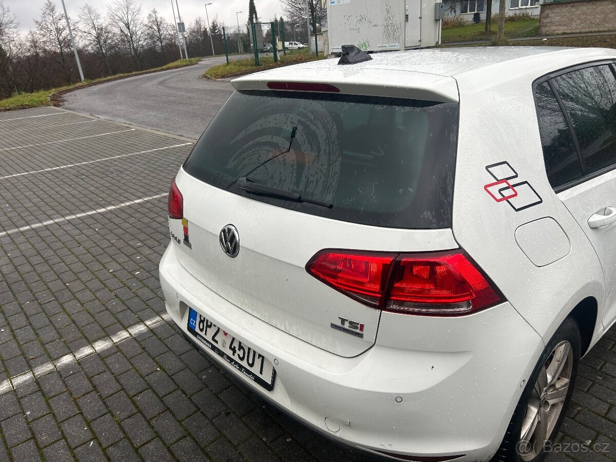 VW Golf 7 - 5