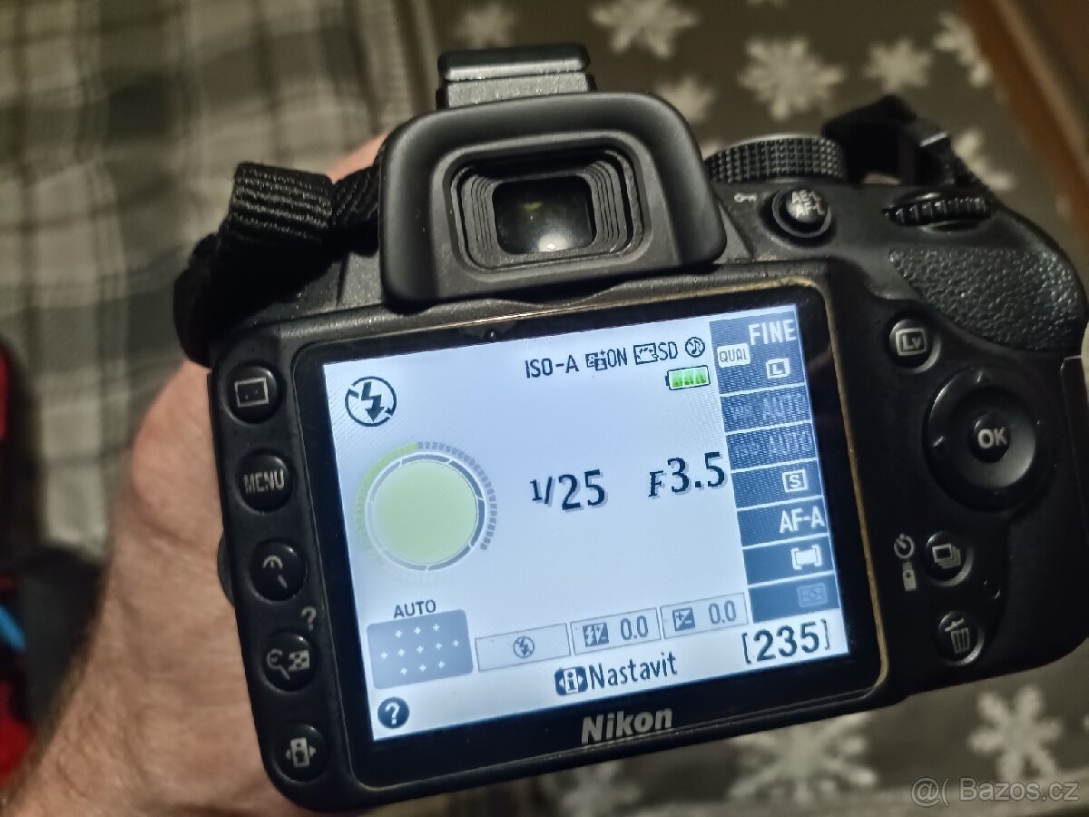 Nikon D3200 + 18-105mm VR - 5