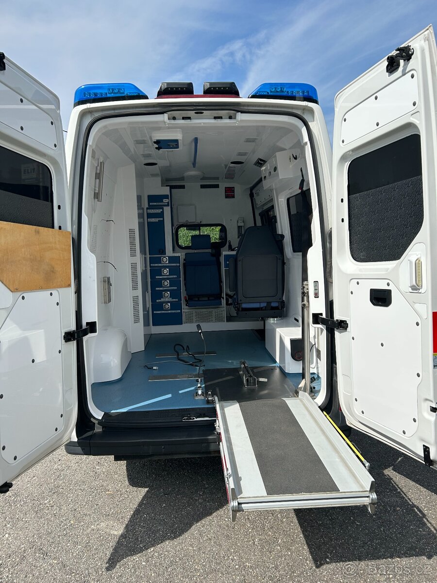 VW Crafter - 2.0 TDI Sanitní vůz - DSG - 5