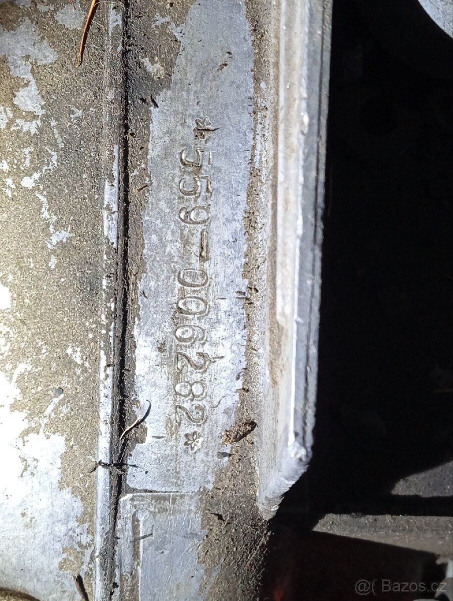 Rykša Jawa panelka 250 - 5