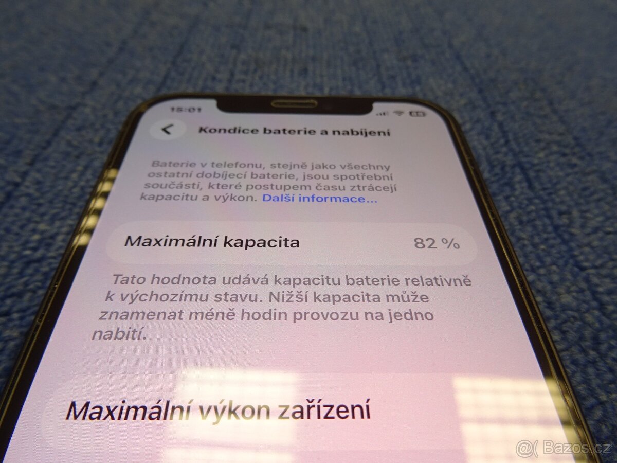 APPLE iPhone 12 64GB + pouzdro - 5