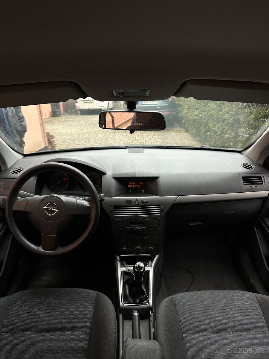 Opel Astra H, 2004 1.4 - 5