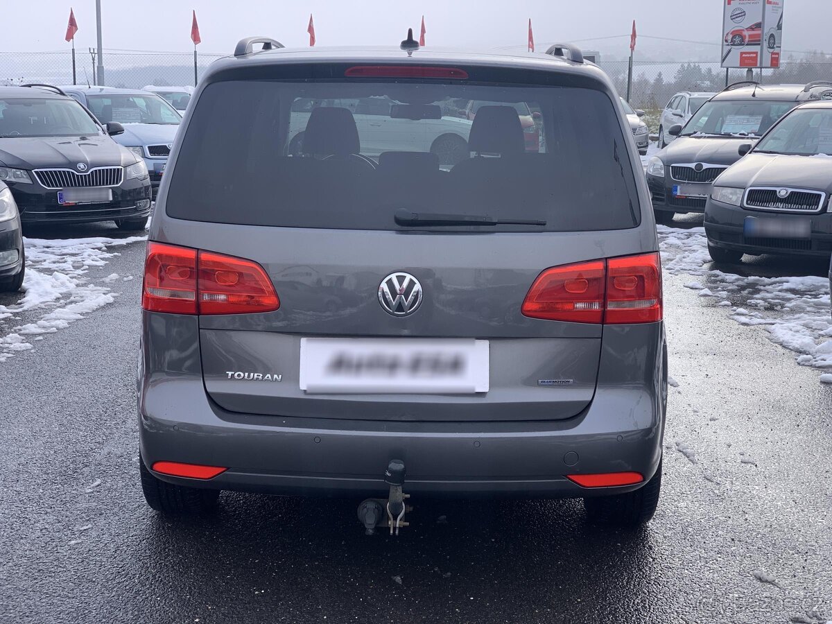 Volkswagen Touran 1.6TDi , 77 kW nafta, 2011 - 5