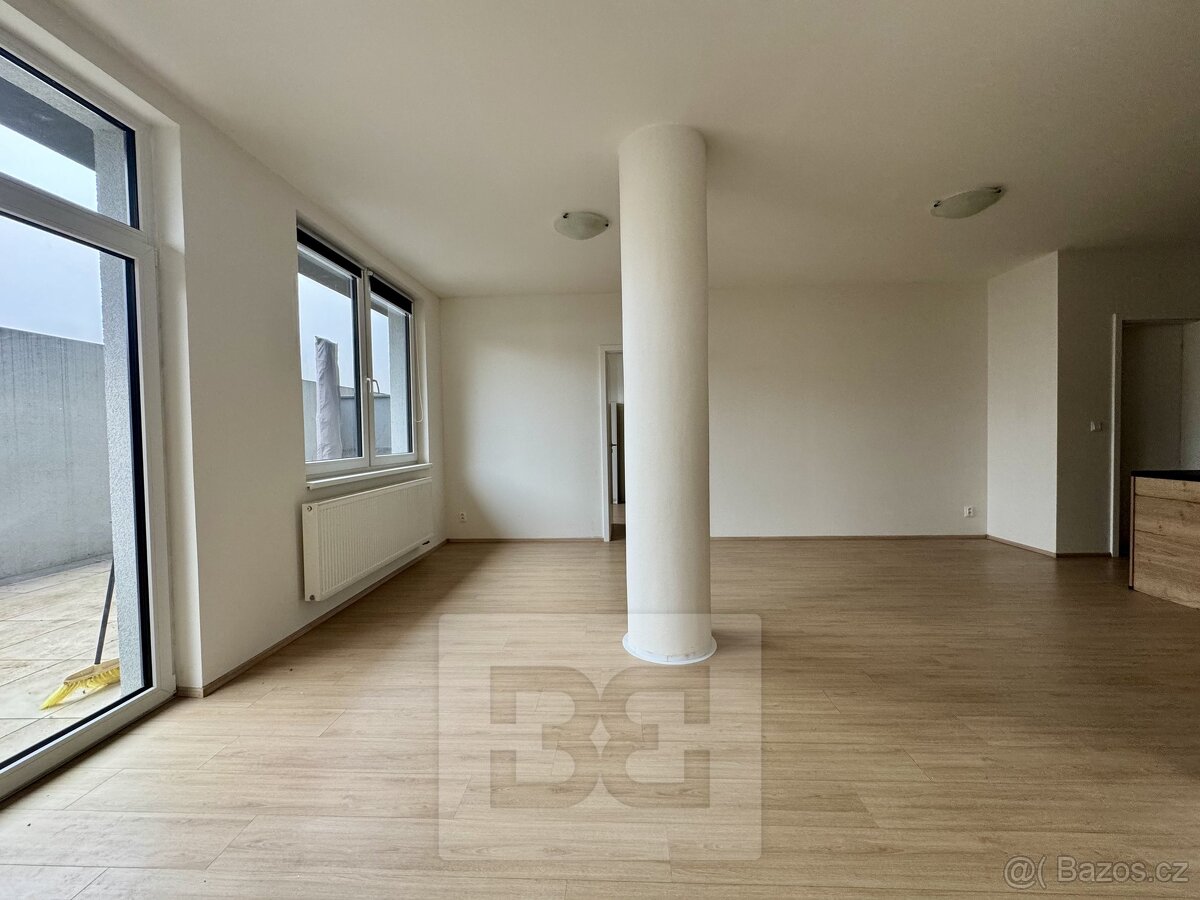 Pronájem bytu 3+kk 85 m², Adamov, ev.č. N08631 - 5