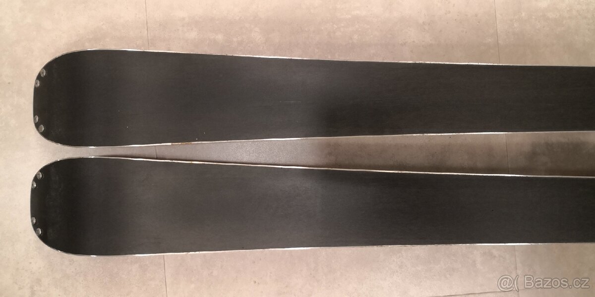 Dámské lyže Atomic affinity Air 152cm R =13m - 5