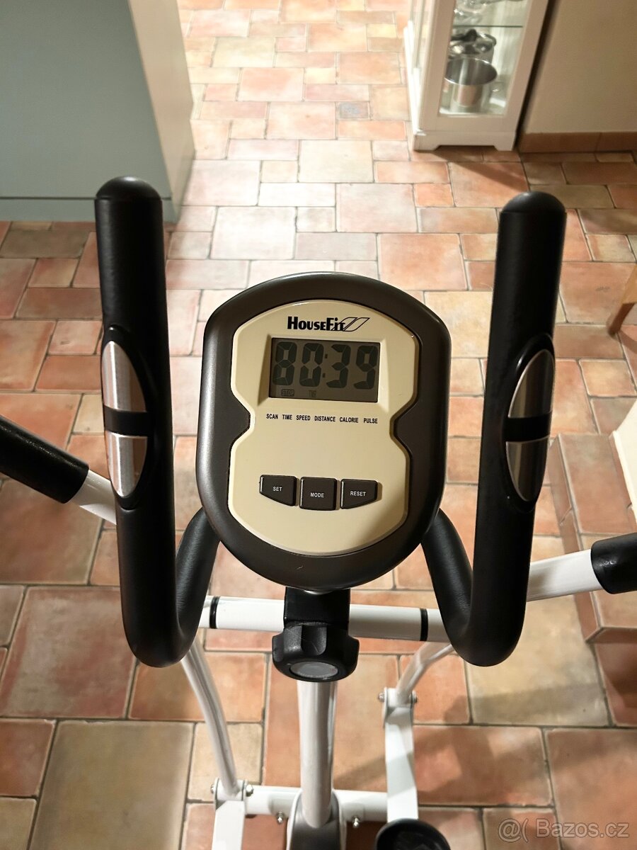 Eliptický trenažér - 5