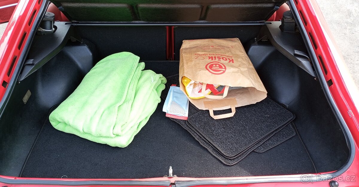 Ford Capri MKIII Ghia - 5