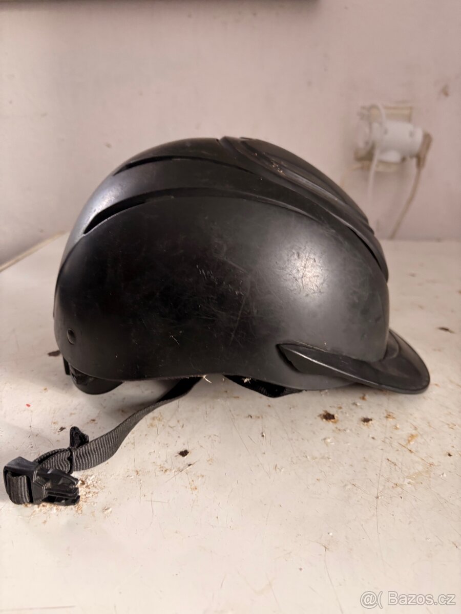Jezdecká helma - 5