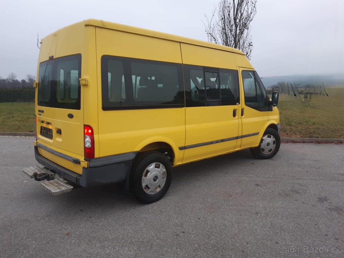 Ford Transit 2.2 TDCi 92kw 9 míst -rok 2013-serviska - 5