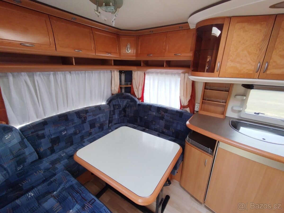 HOBBY 495 UFe č.703. Pro 4. Fr. postel. Sprcha. Rok 2007. - 5