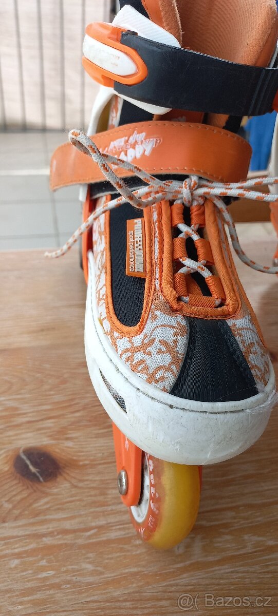 Divci rostouci brusle 28-31 - 5