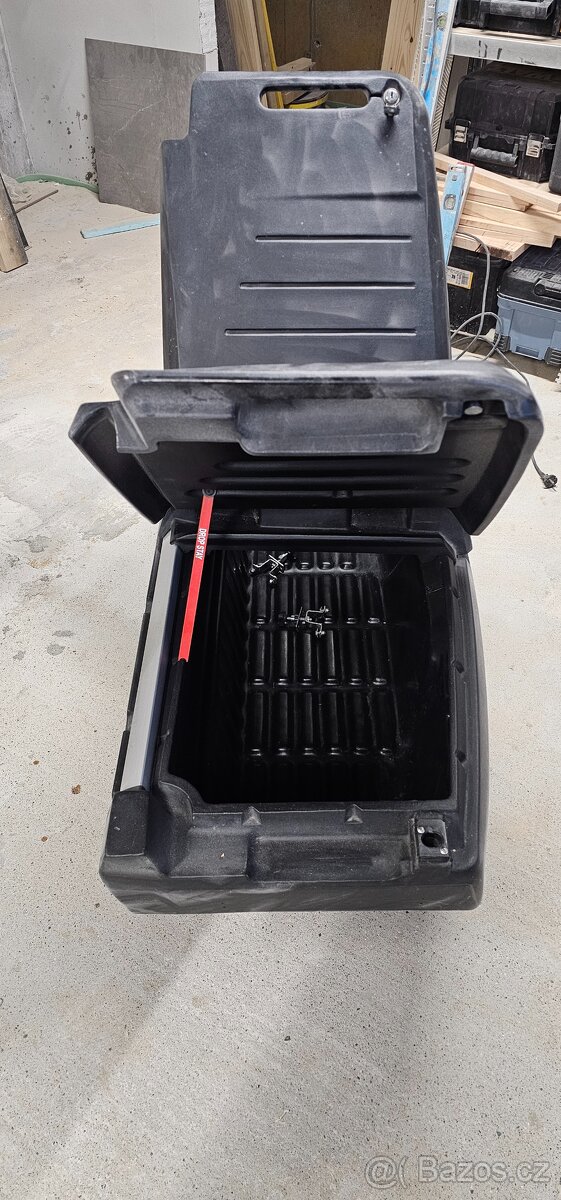 Box na korbu Hilux - 5