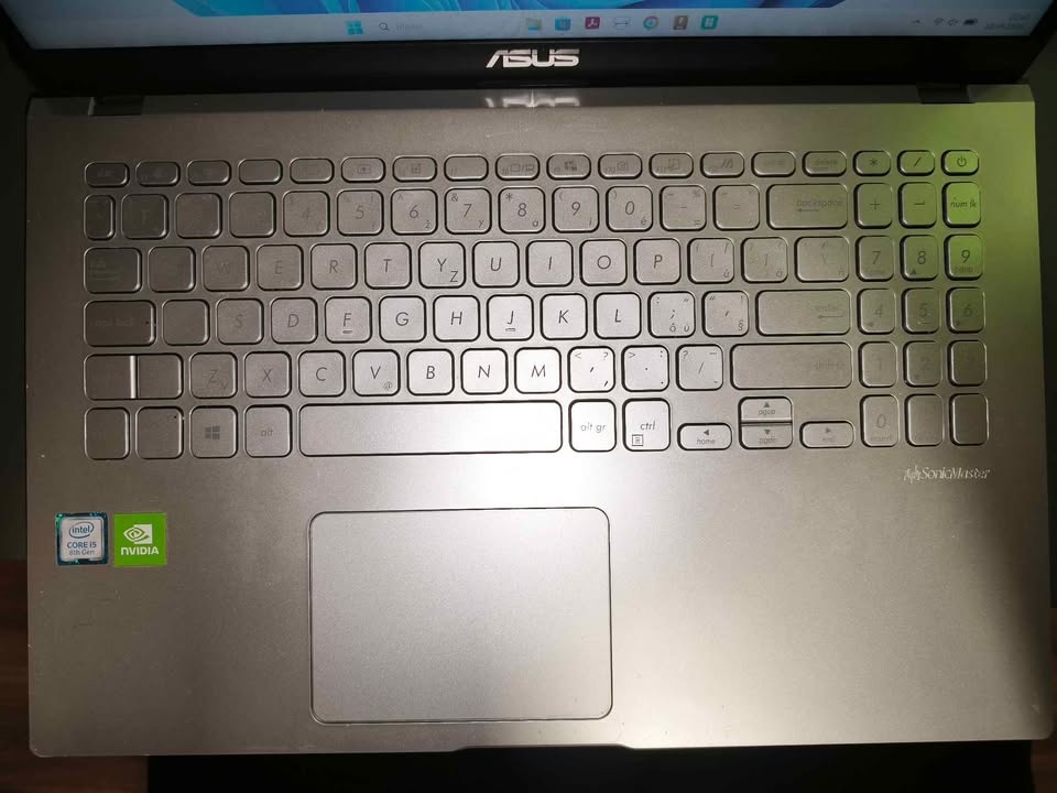 Asus Vivobook 15 X509F - 5