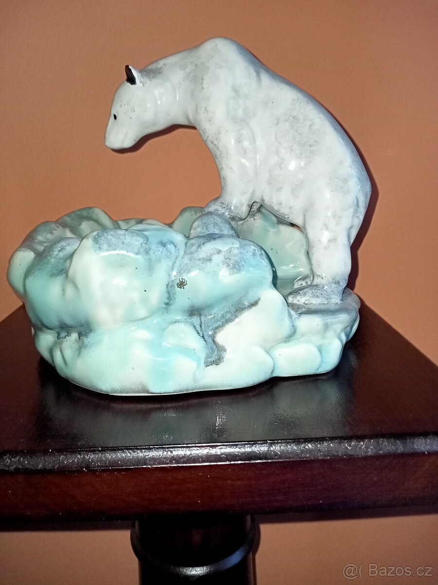 Popelník s medvědem. z.n DITMAR URBACH V.20cm Š.21 cm super - 5