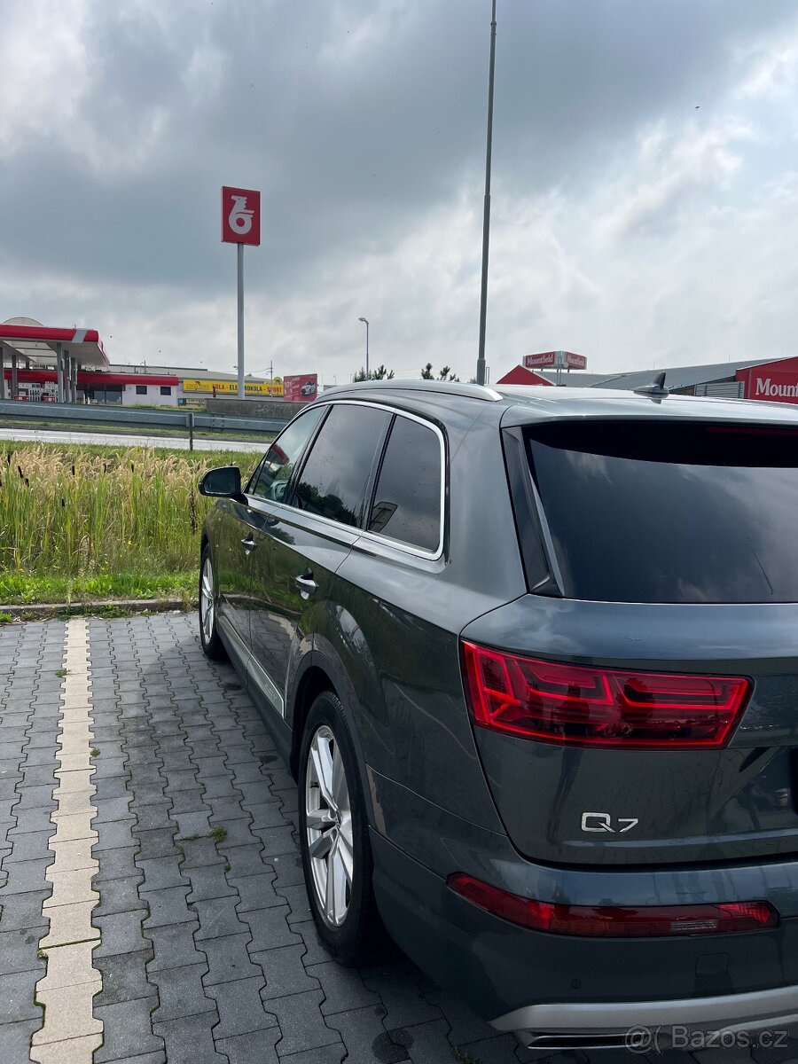 Audi q7 - 5