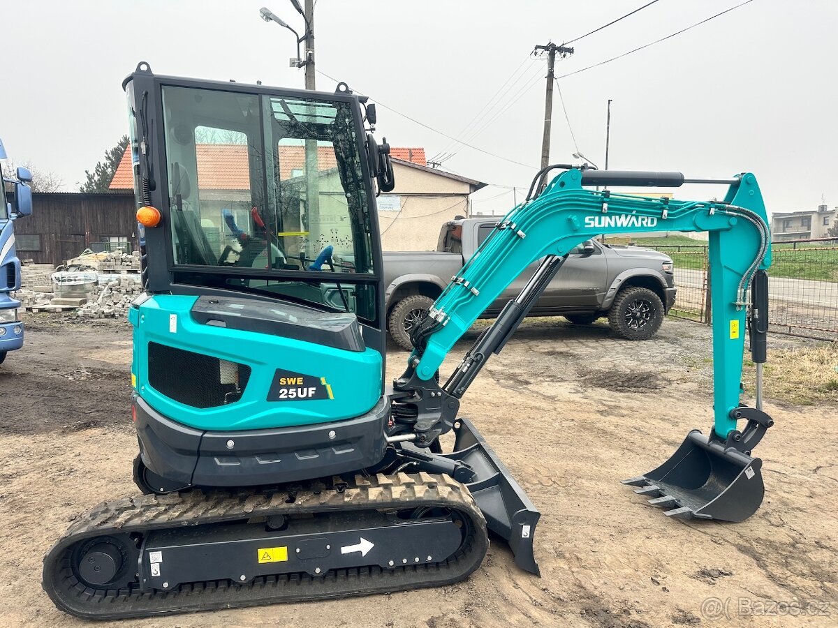 SUNWARD SWE 25UF, úplně nový stroj, záruka - 5