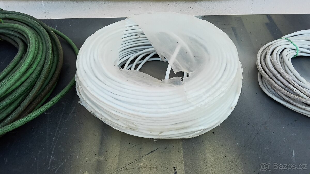 Měděné kabely různé délky. - 5