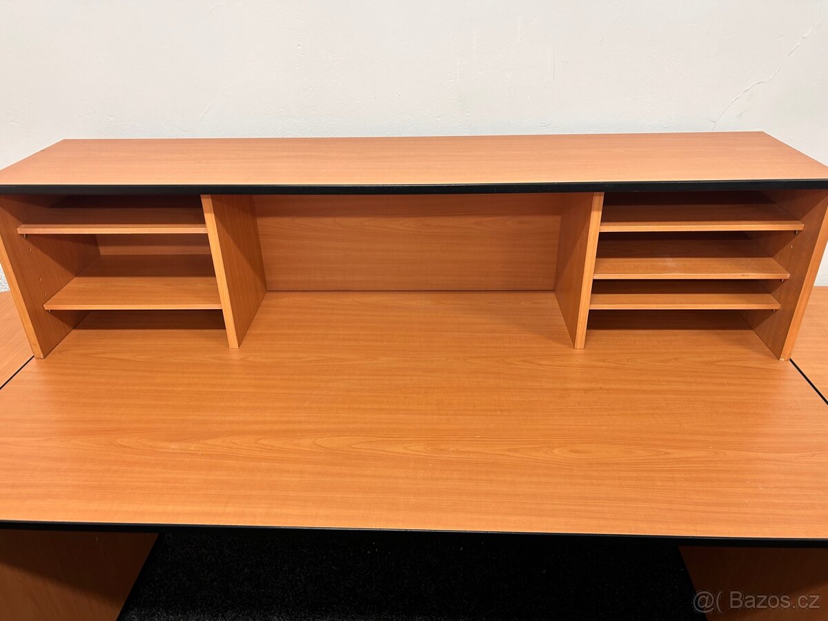 Kancelářský nábytek sestava - 5