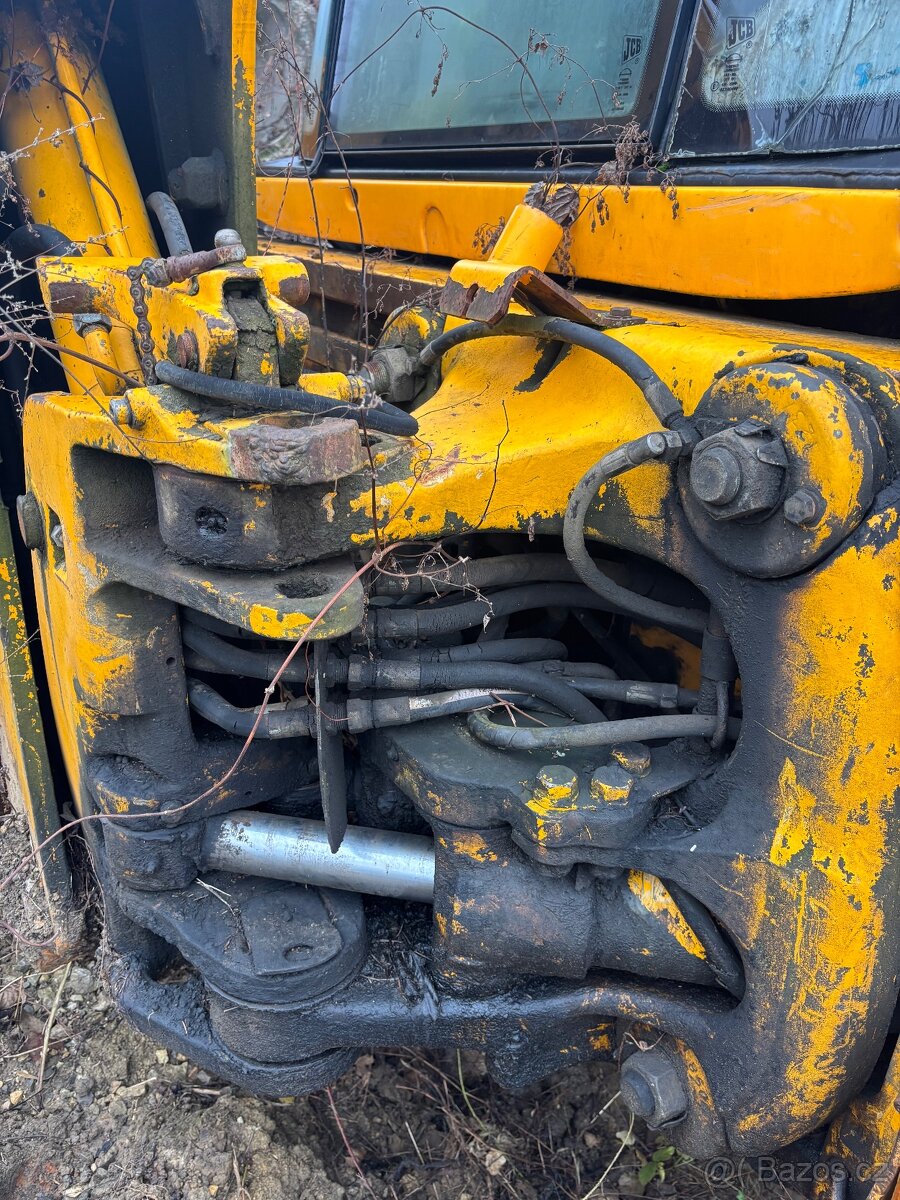 Predám JCB 3CX - 5