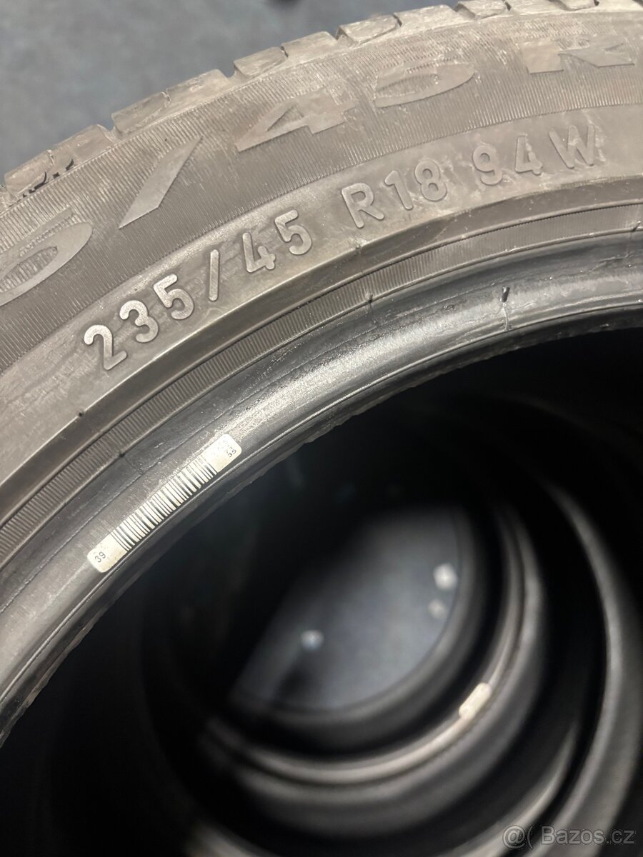 Pneu Pirelli - 5