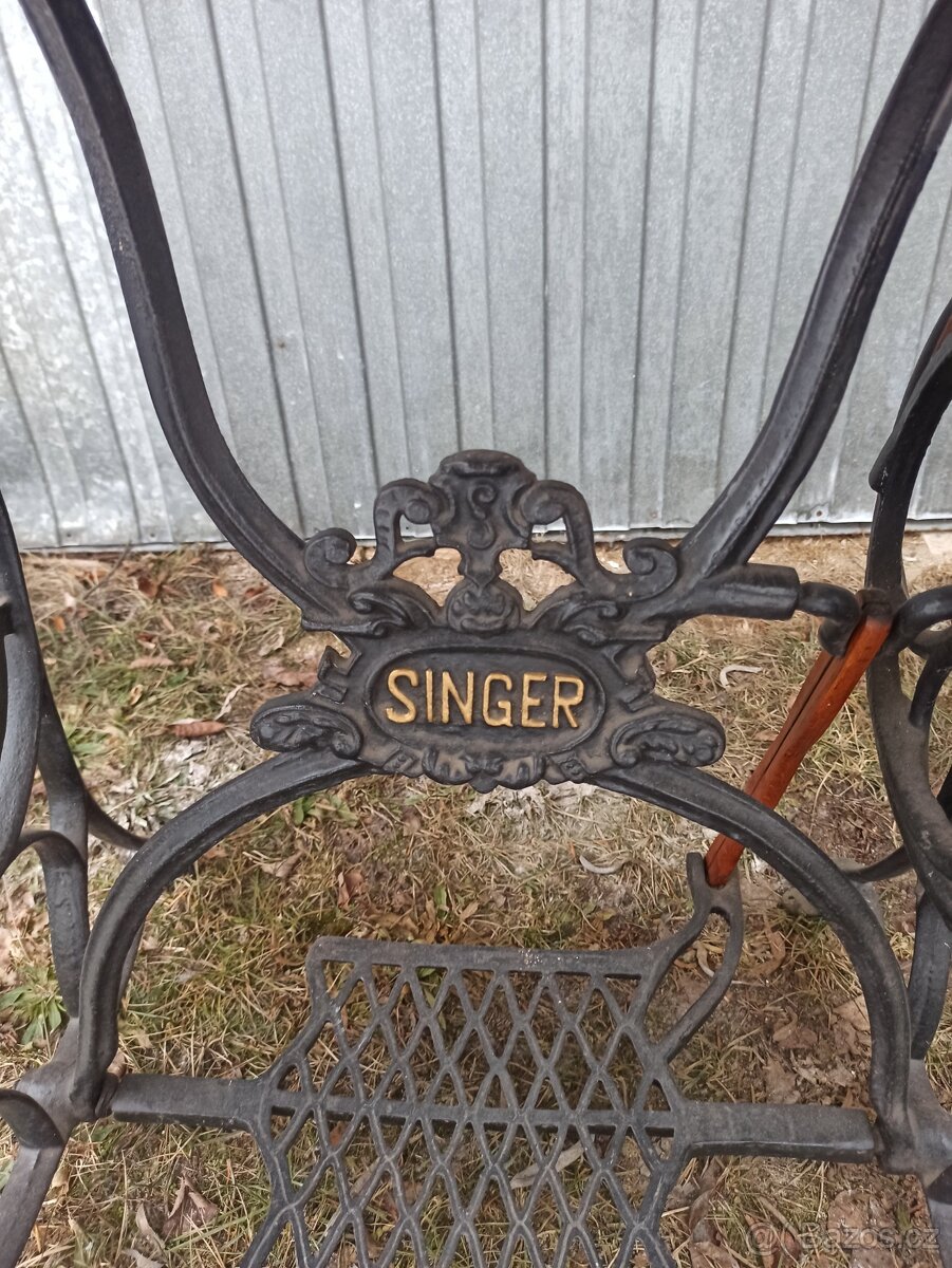 Luxusní šicí stroj Singer - 5