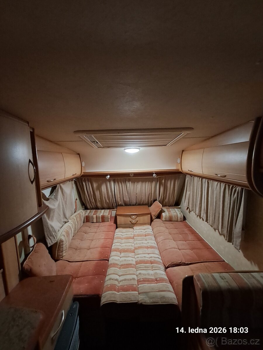 Karavan/obytný přívěs Ace/2004/solár/předstan - 5