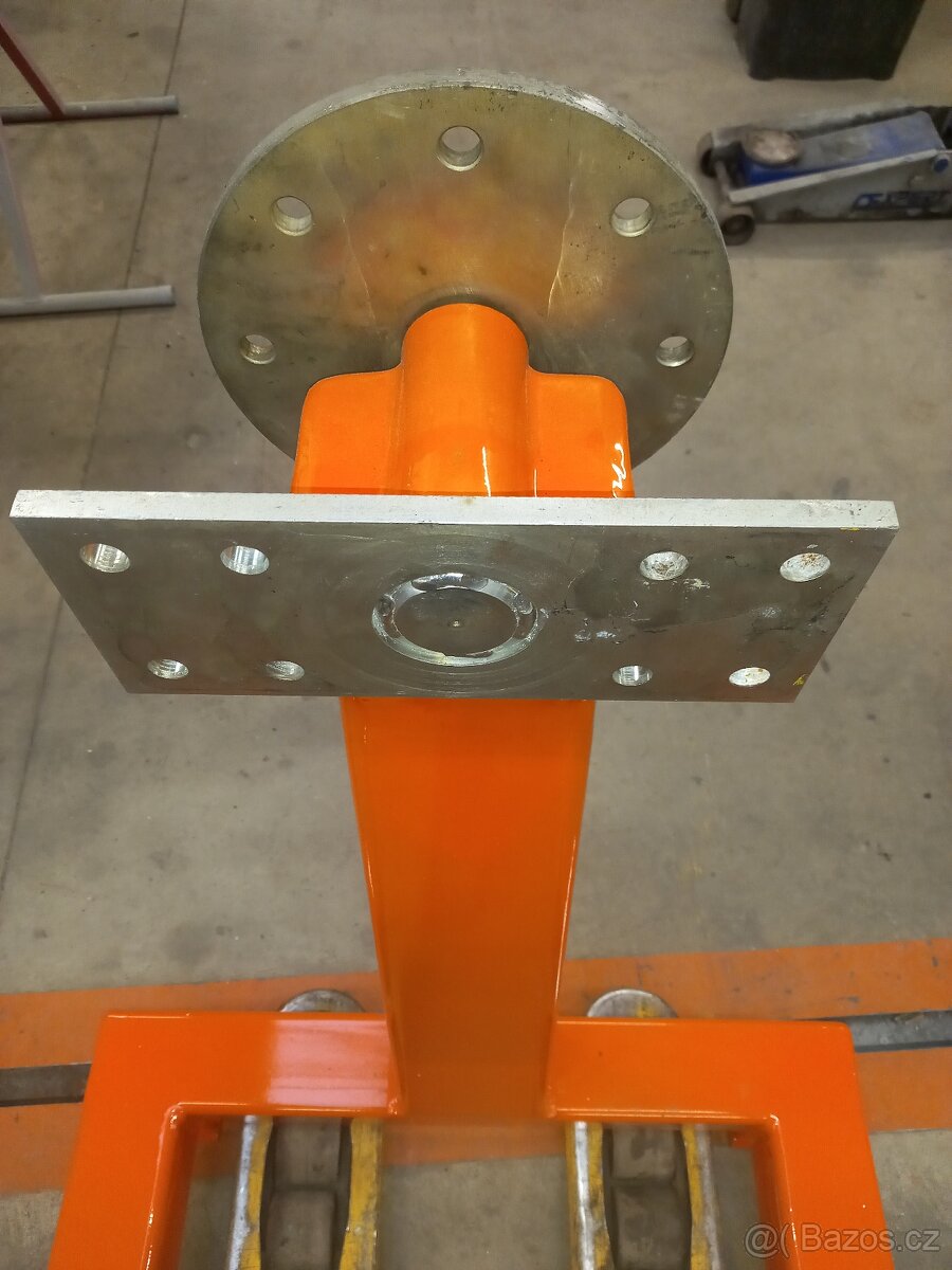 Montazni stojan na motor - 5