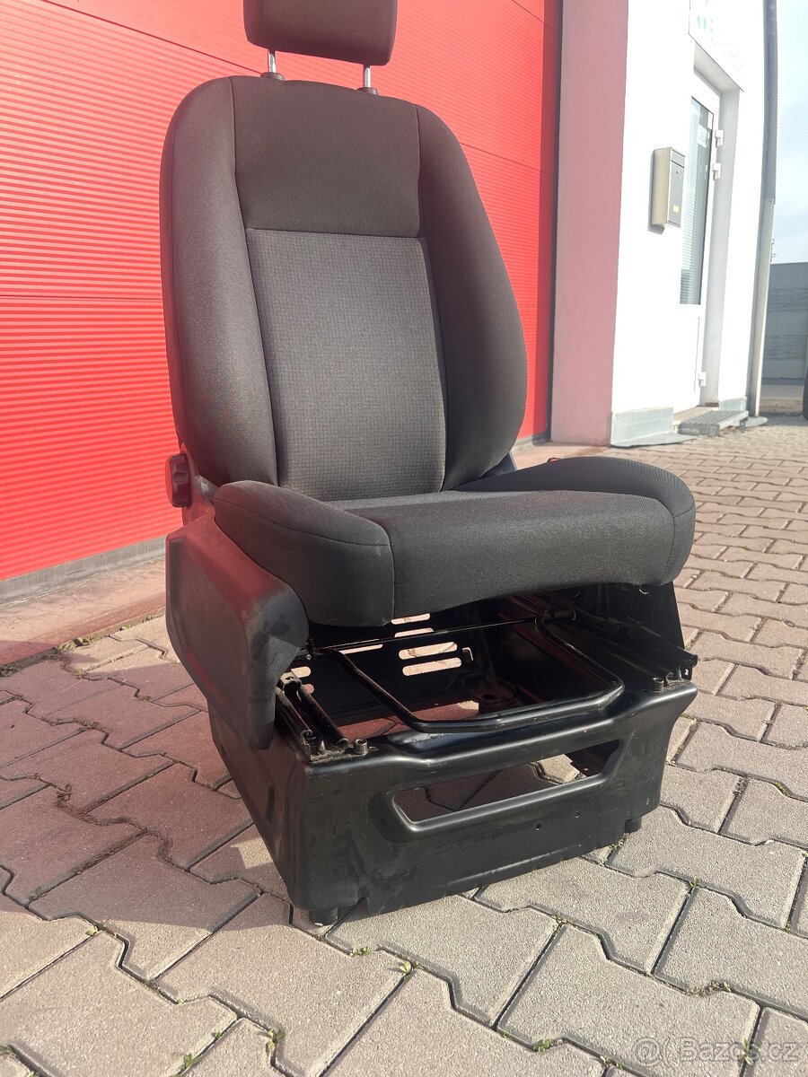 Sedačky Ford transit - 5