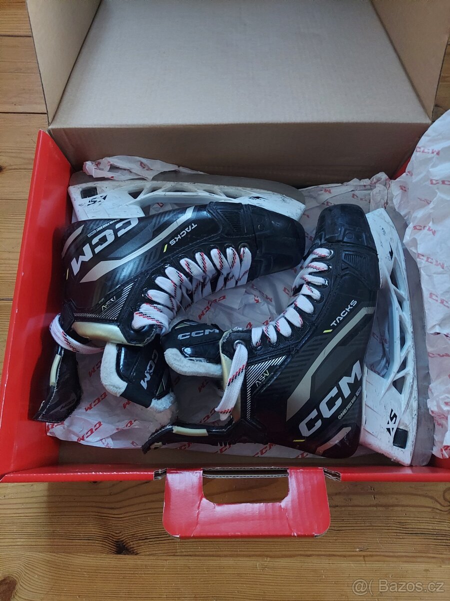 Brusle CCM AS-V vel.6.5 - 5