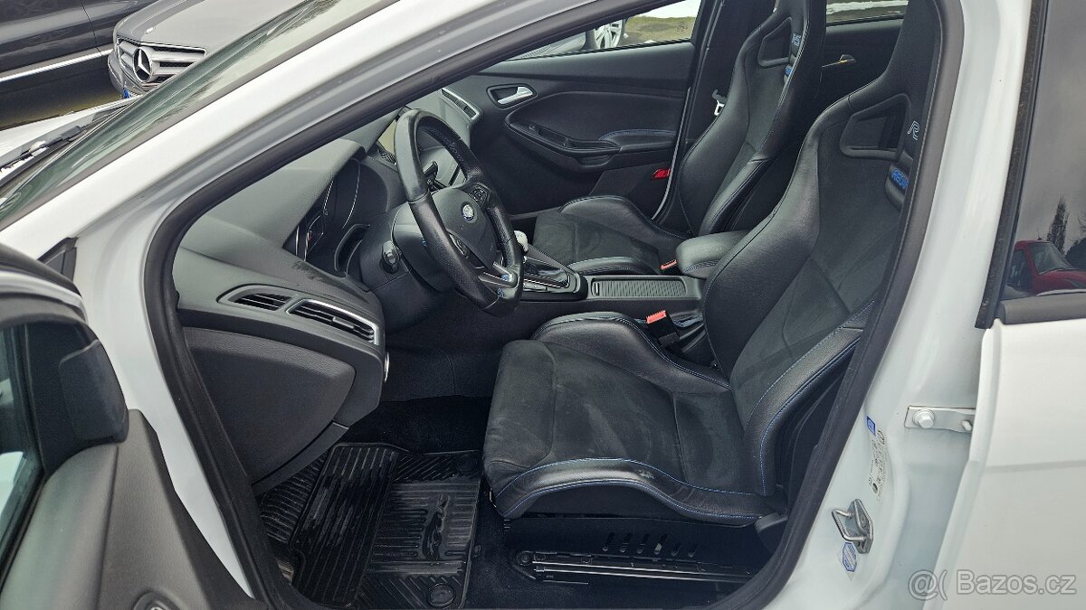 Ford Focus RS 2,3i - 5