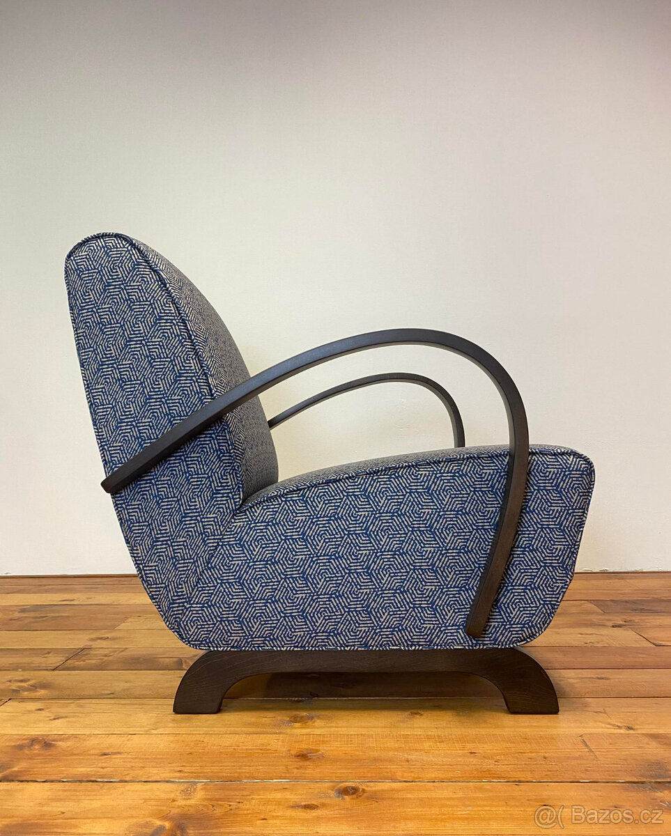 Krásné křeslo Halabala po kompletní renovaci - 5