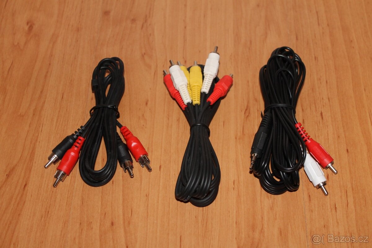 Prodám různé nevyužité audio/video kabely, autokonektory. - 5