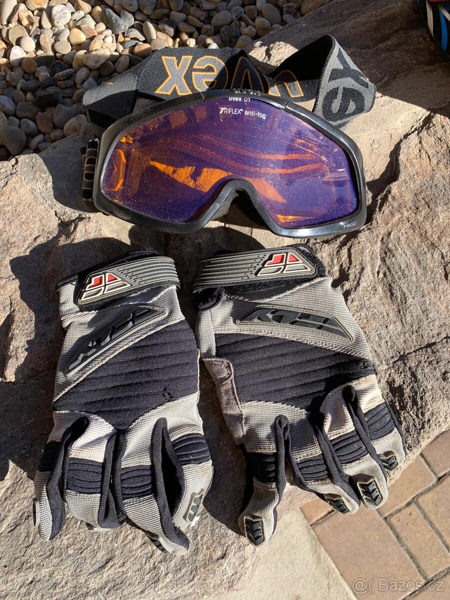 Prodám přilbu Fox V2 Pilot - 5