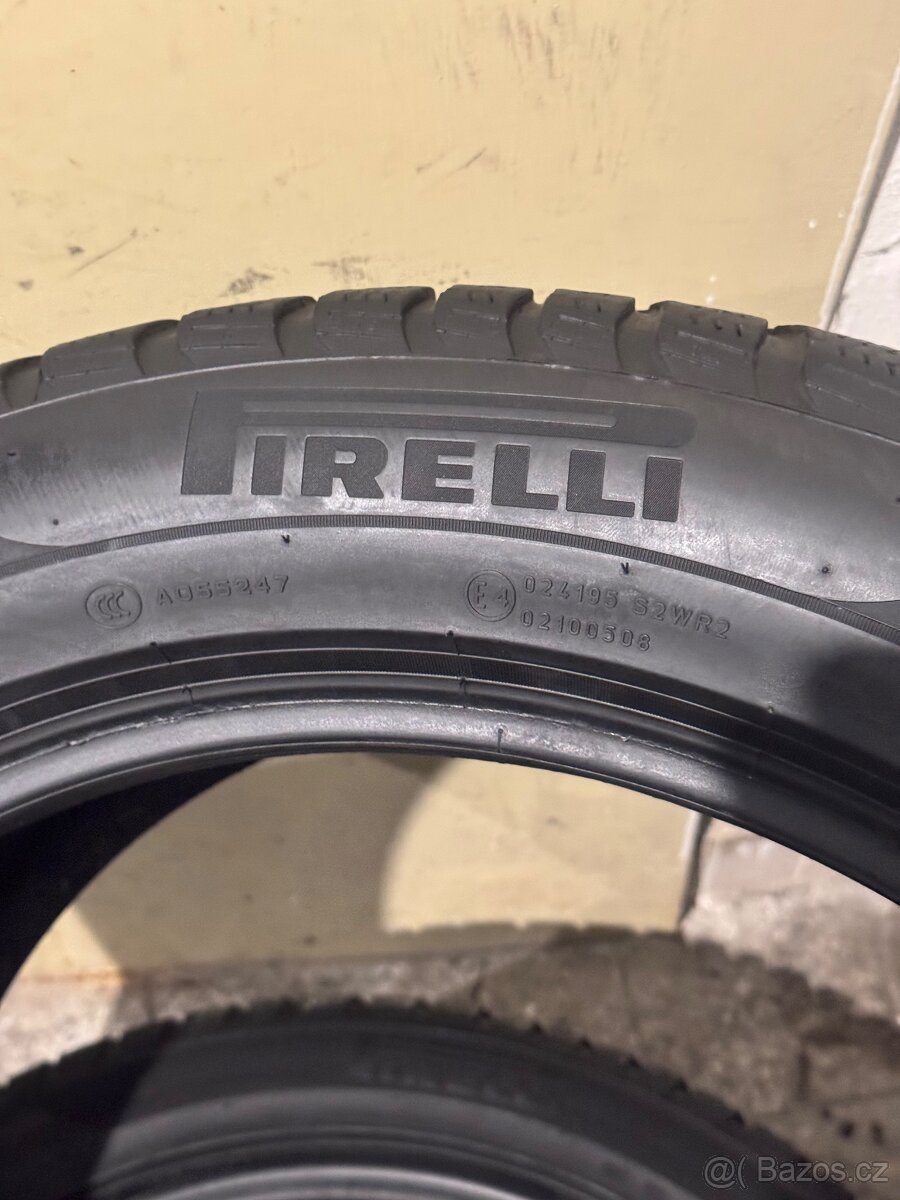Zimní pneu 275/45/20 Pirelli Sottozero 3 - 5