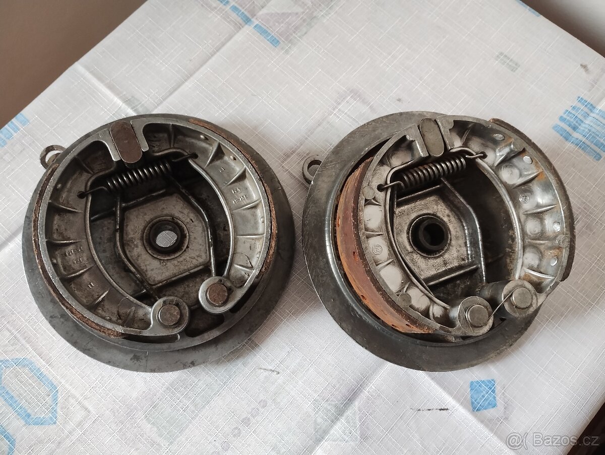 Prodám originální brzdové pakny jawa čz 125/355 a 175/356 - 5