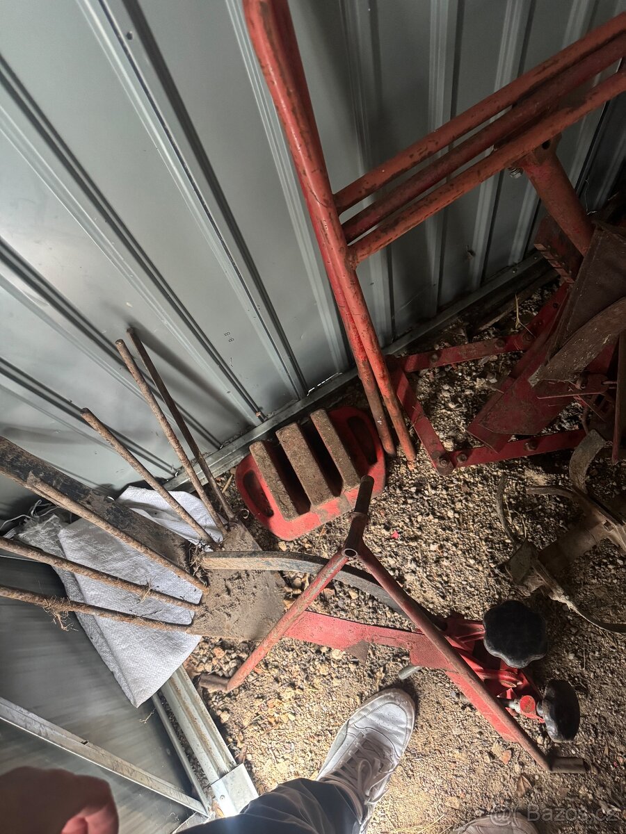 Vari 4t s příslušenstvím - 5