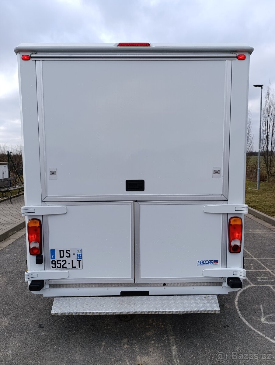 Renault master pojízdná prodejna. - 5