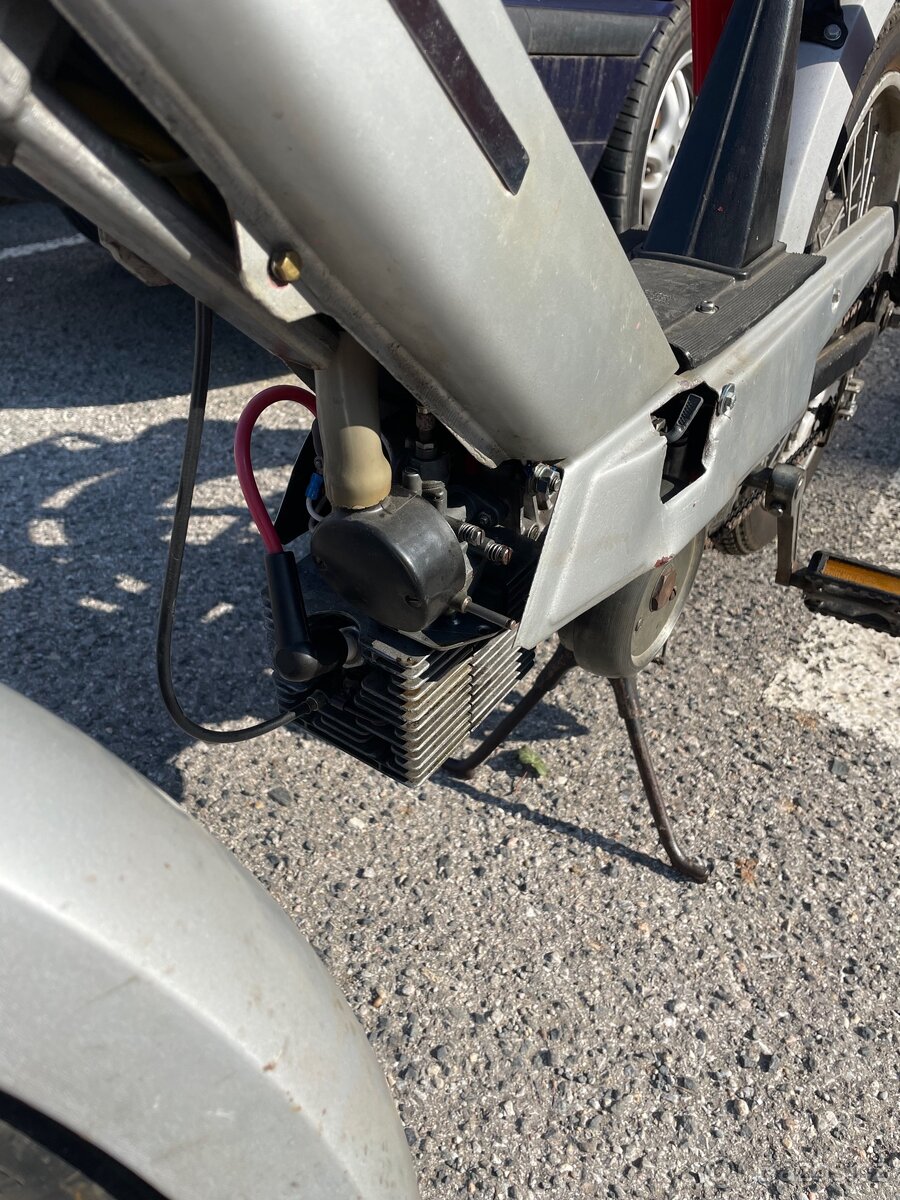 Babetta 207 + díly a výfuk - 5