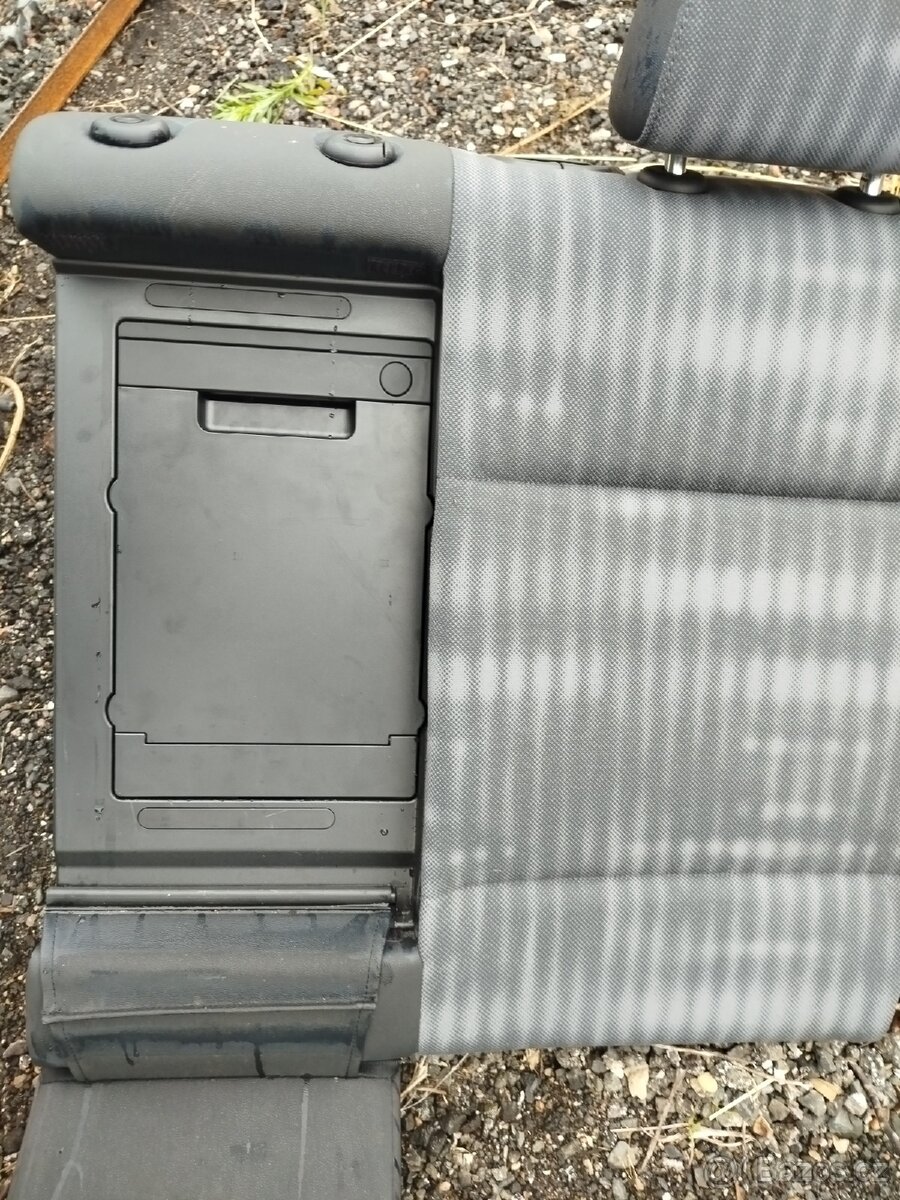 Komplet zadní sedačky BMW E87 - 5