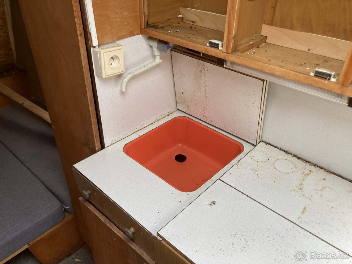 Obytný karavan - 5