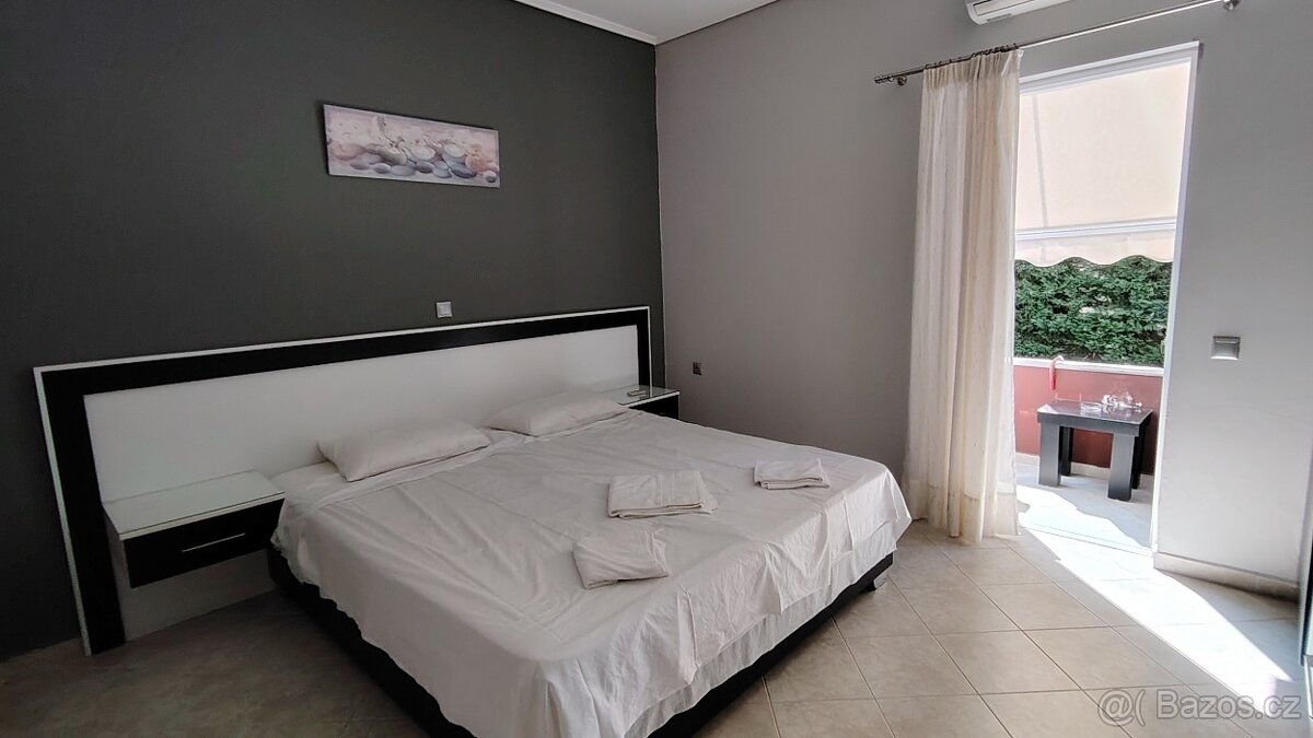 Prodej vily se čtyřmi apartmány ,Ksamil,Albánie - 5