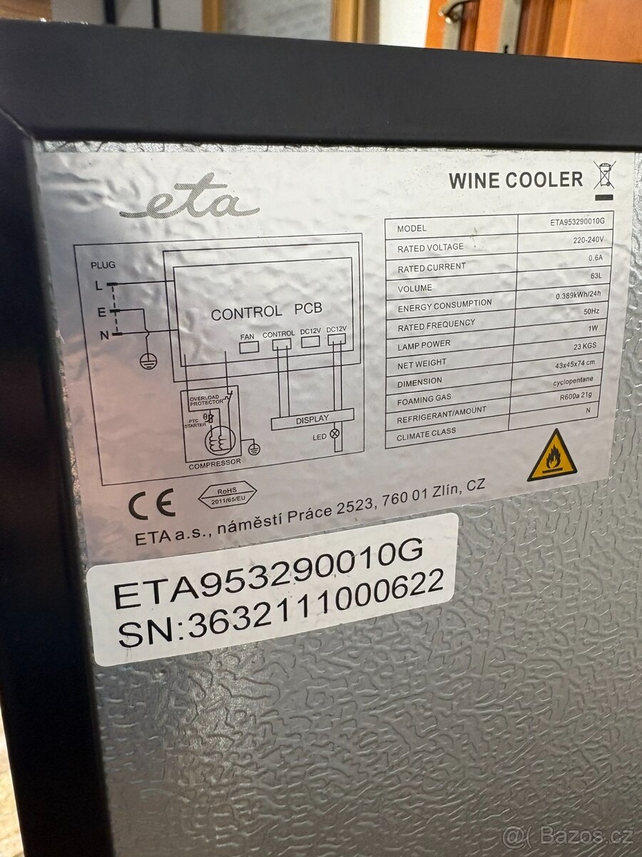 Vinotéka ETA 9532 90010G černá - 5