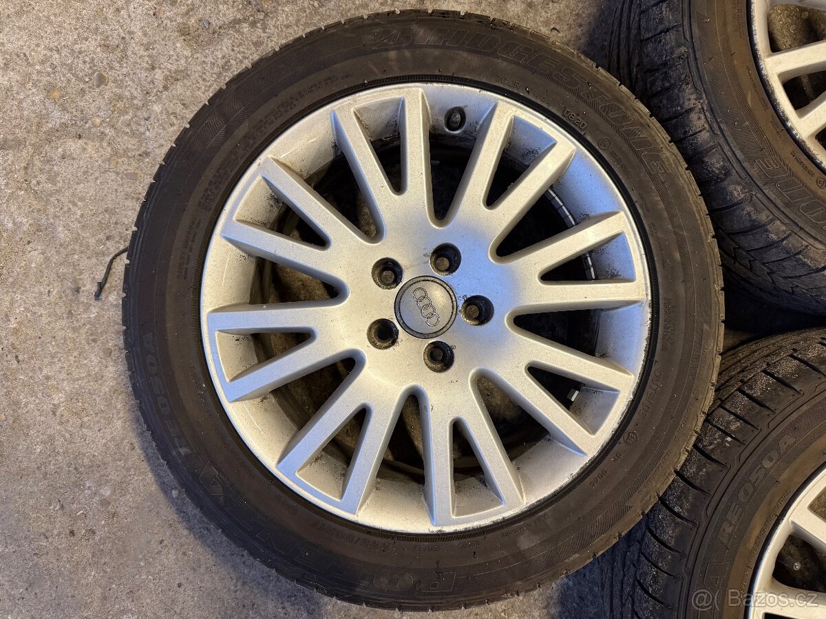 AUDI - originální alu kola 17" - 5
